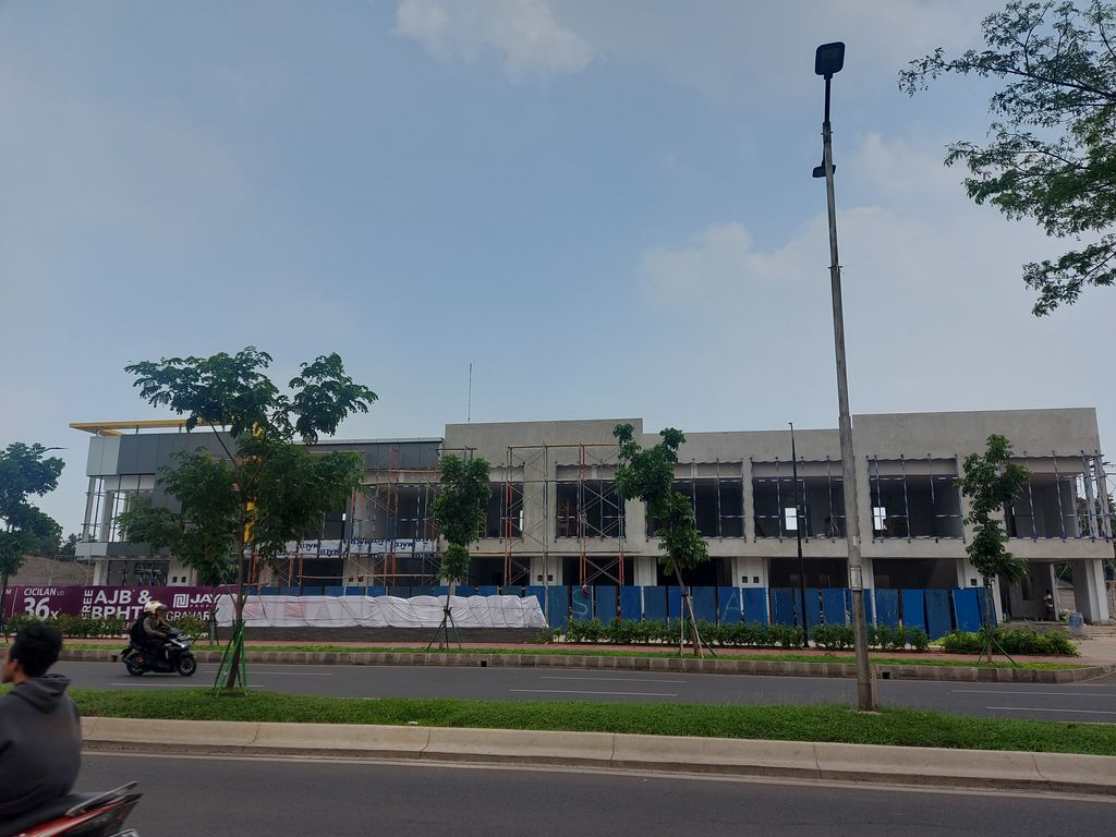 foto gerbang perumahan GRAHA RAYA PINANG GRAHA
