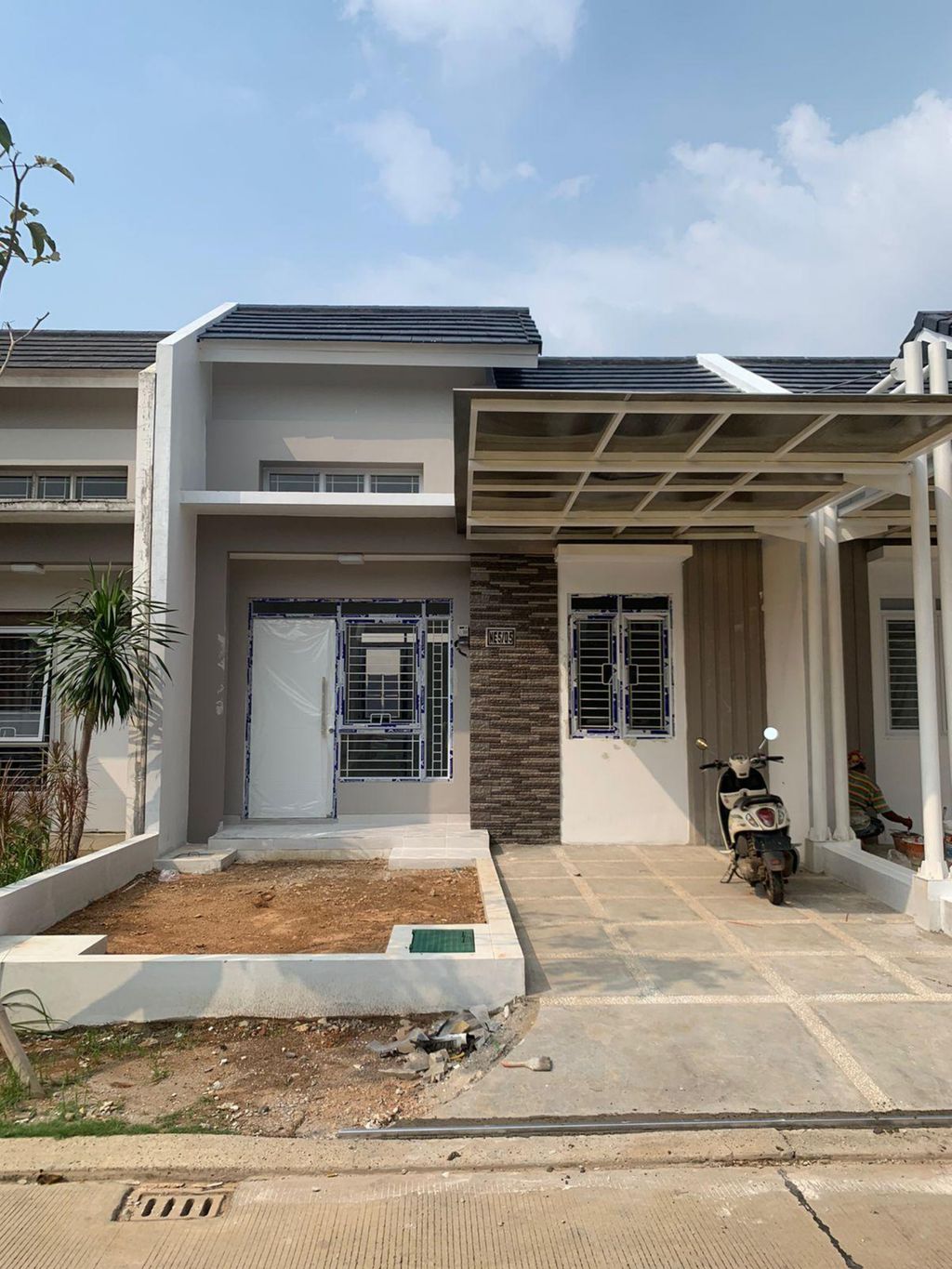 foto tampak rumah tipe NE 5 - 0005 perumahan SERPONG NATURA CITY