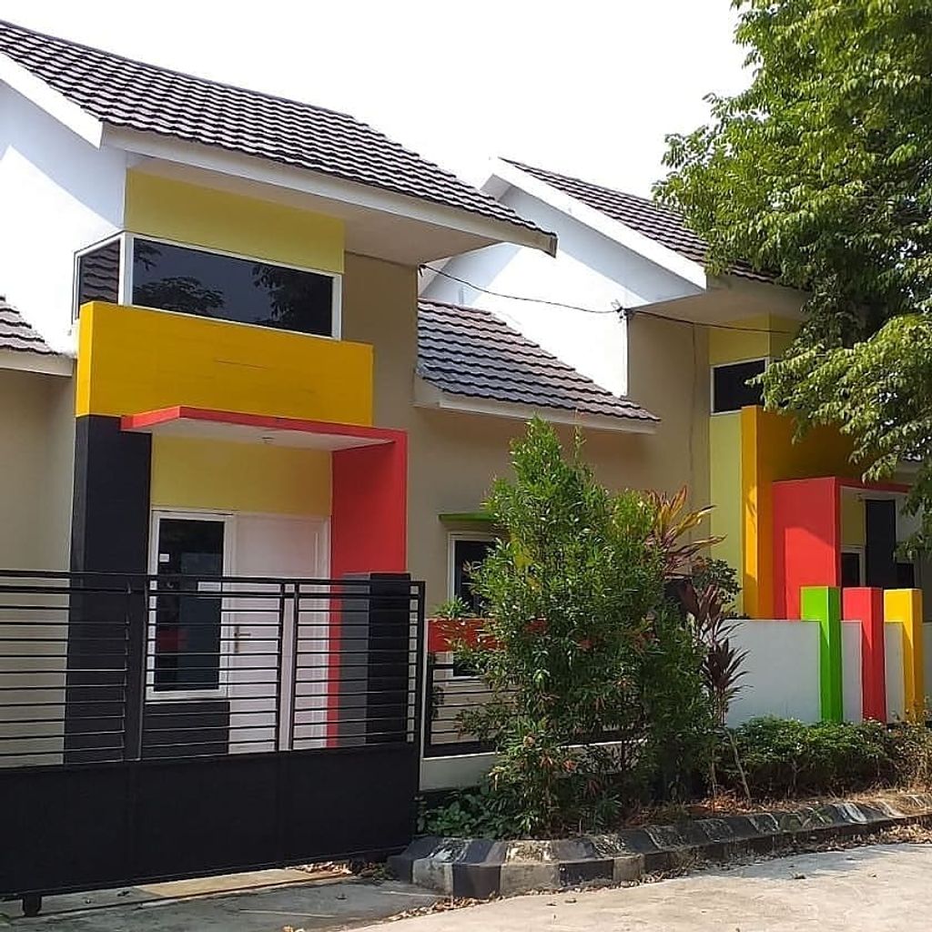 foto contoh rumah perumahan Yasmin Residen