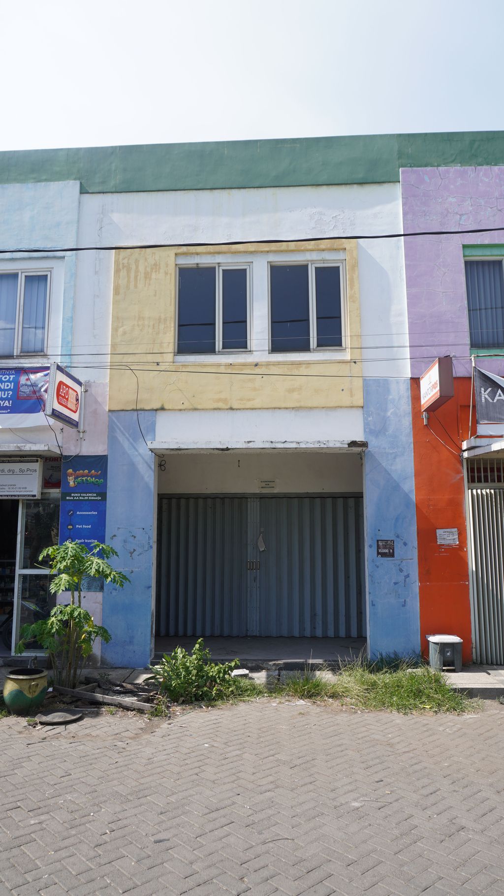 foto contoh rumah perumahan VALENCIA RESIDENCE