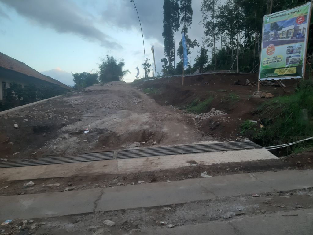 foto gerbang perumahan PANORAMA CIDATAR RESIDENCE