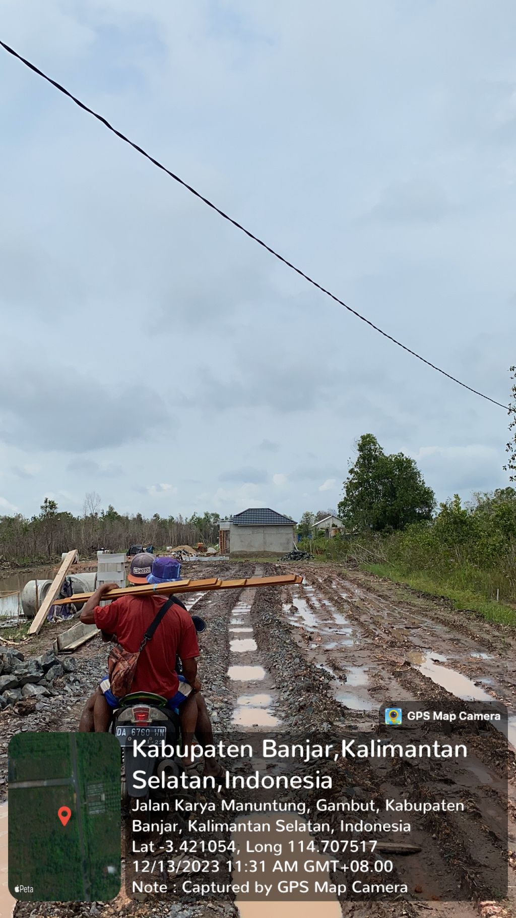 foto gerbang perumahan ALMISBAH KARYA MANUNTUNG