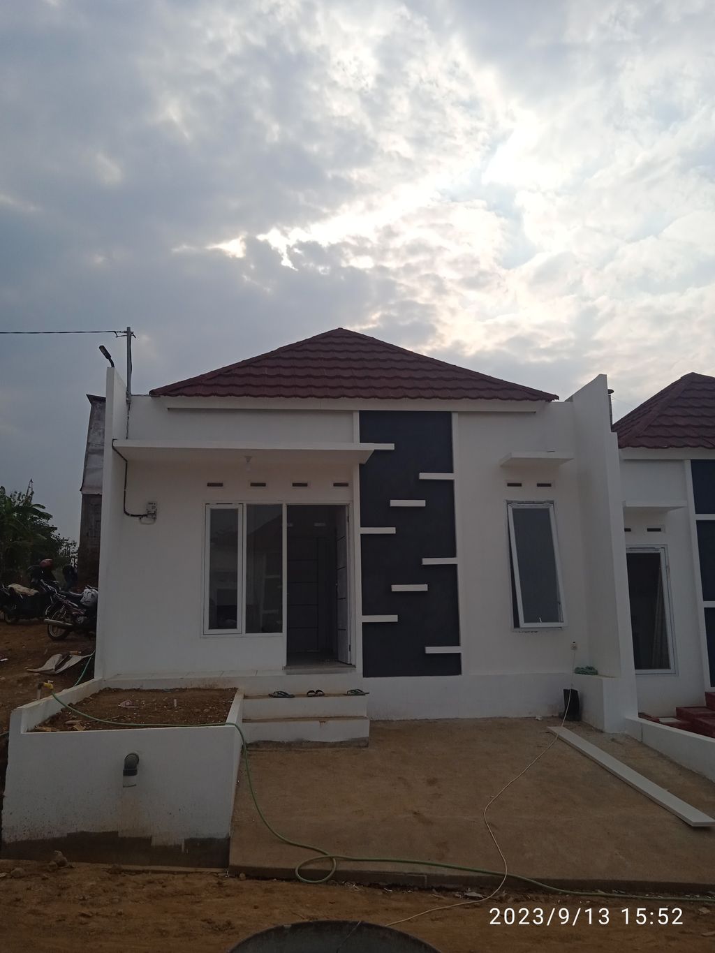 foto tampak rumah tipe 27/60 perumahan PERUMAHAN MAHARANI VILLAGE