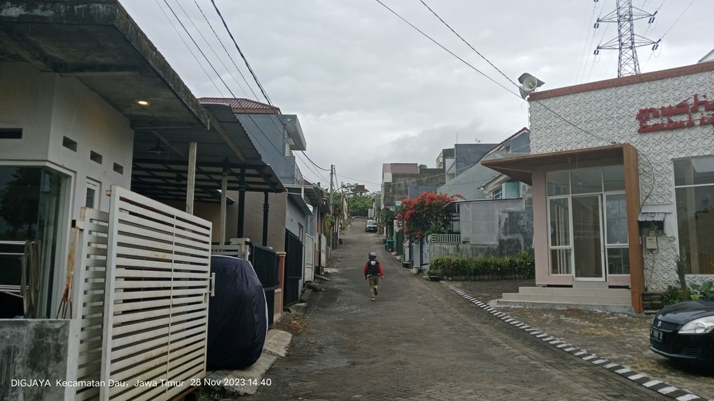 foto posisi tengah perumahan ROYAL ORCHID