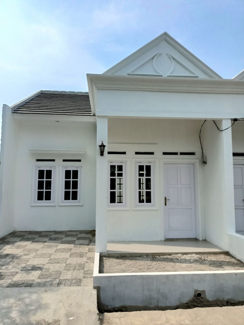 foto tampak rumah tipe ROSELA perumahan TATAR ENDAH RESIDENCE