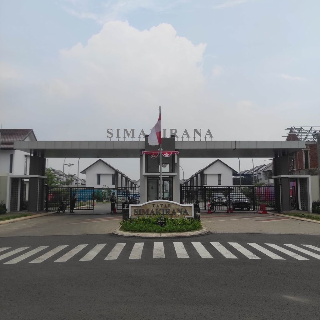 foto gerbang perumahan TATAR SIMAKIRANA 2 KBP