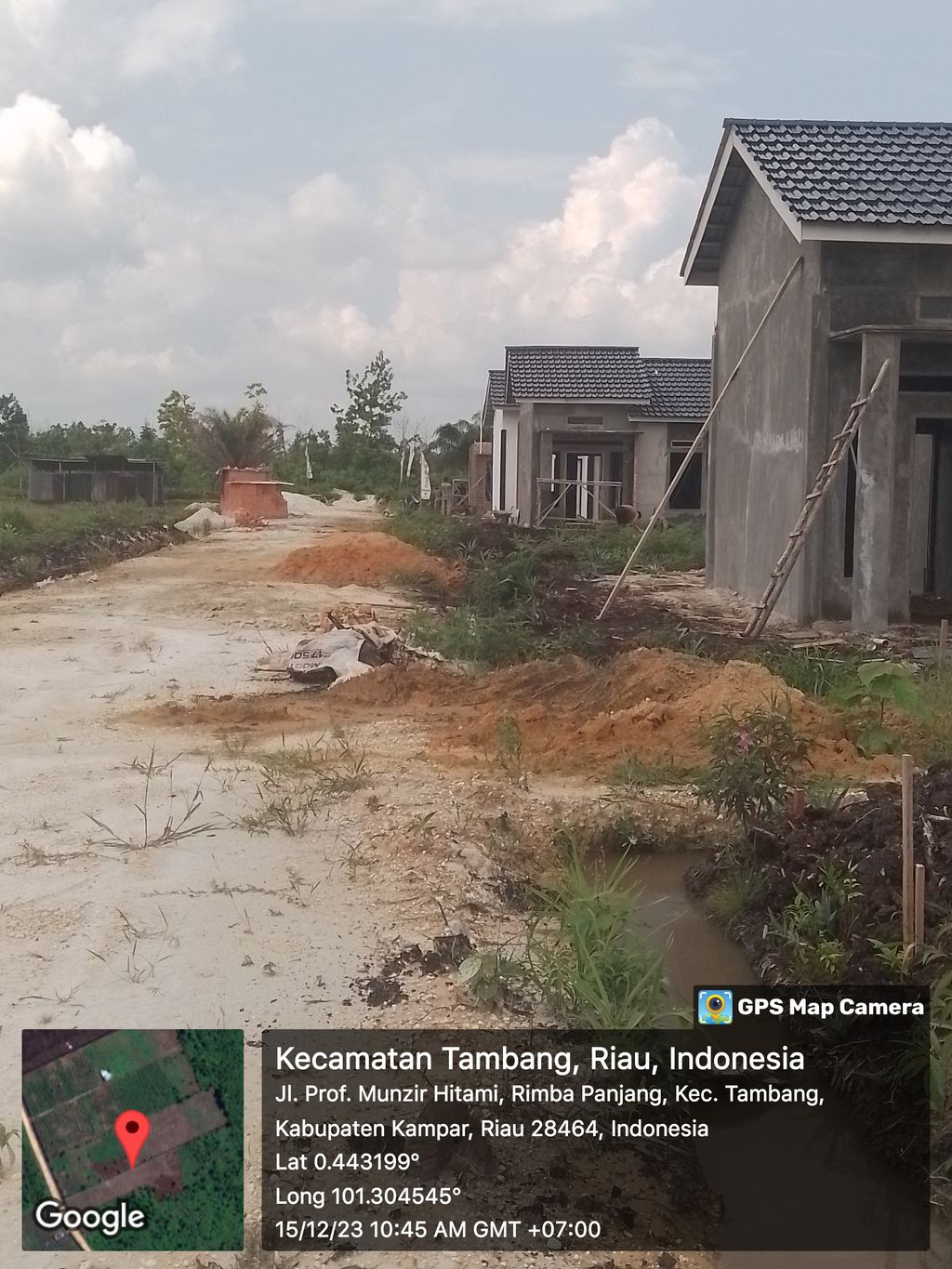 foto posisi tengah perumahan Perumahan villa Mutiara Residance V