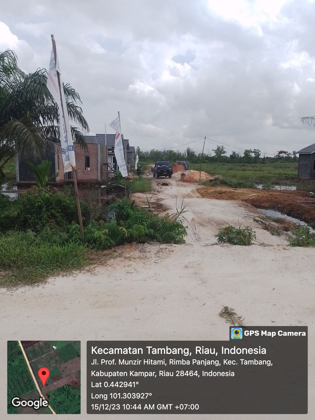 foto gerbang perumahan Perumahan villa Mutiara Residance V