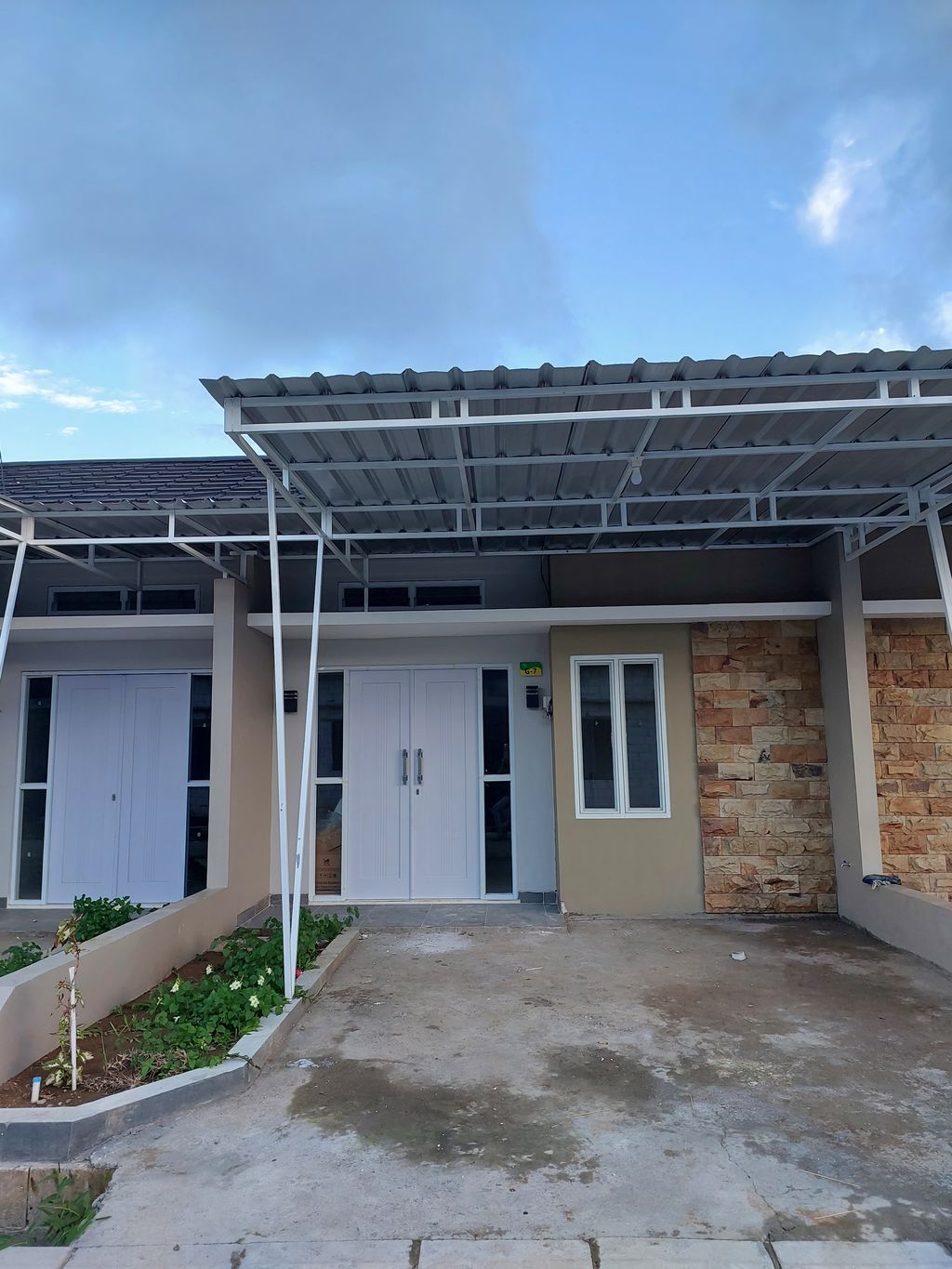 foto contoh rumah perumahan DESA HIJAU 2