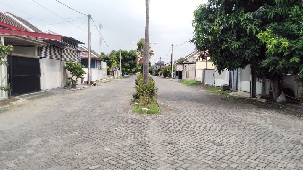 foto posisi tengah perumahan CITRA DIAMOND REGENCY