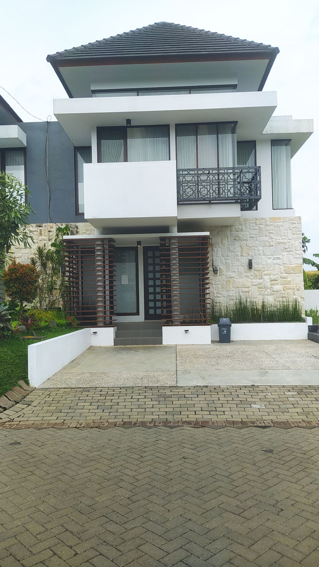 foto contoh rumah perumahan ADYNA RESIDENCE