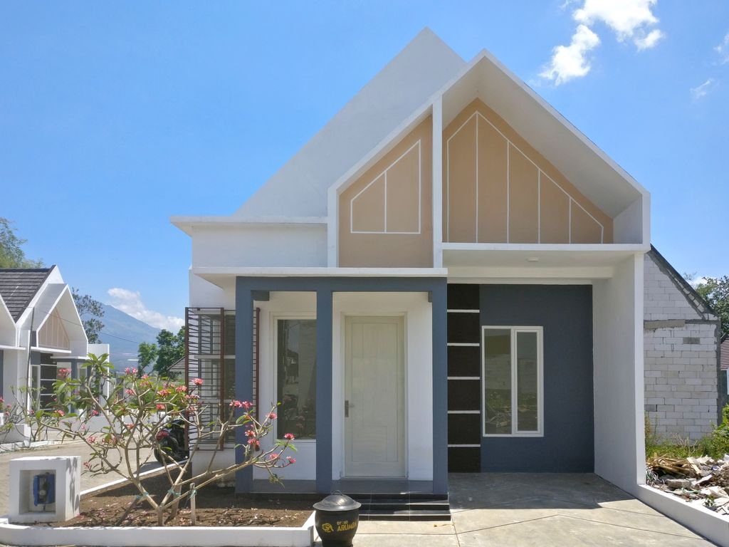 foto tampak rumah tipe AUSWELL perumahan Grand Arumba tahap 2 & 3
