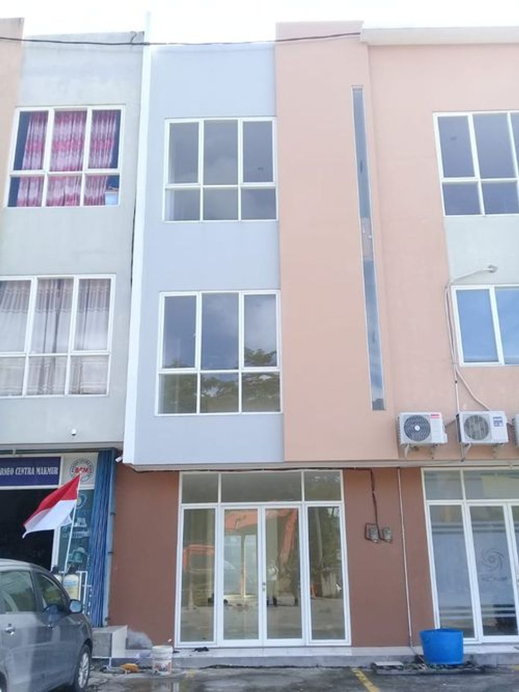 foto tampak rumah tipe Ruko 4.5 x 20 (2023) perumahan Centra Bizpark 2