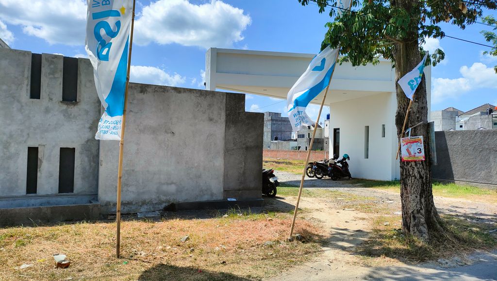 foto gerbang perumahan Perumahan Celesta The Maaya