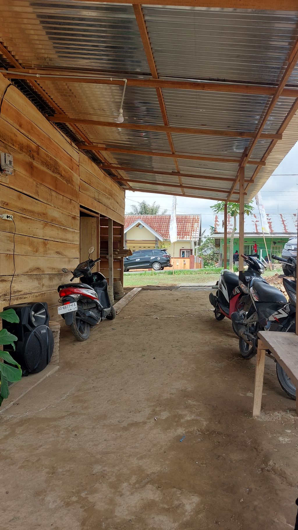 foto contoh rumah perumahan Zacky Regency