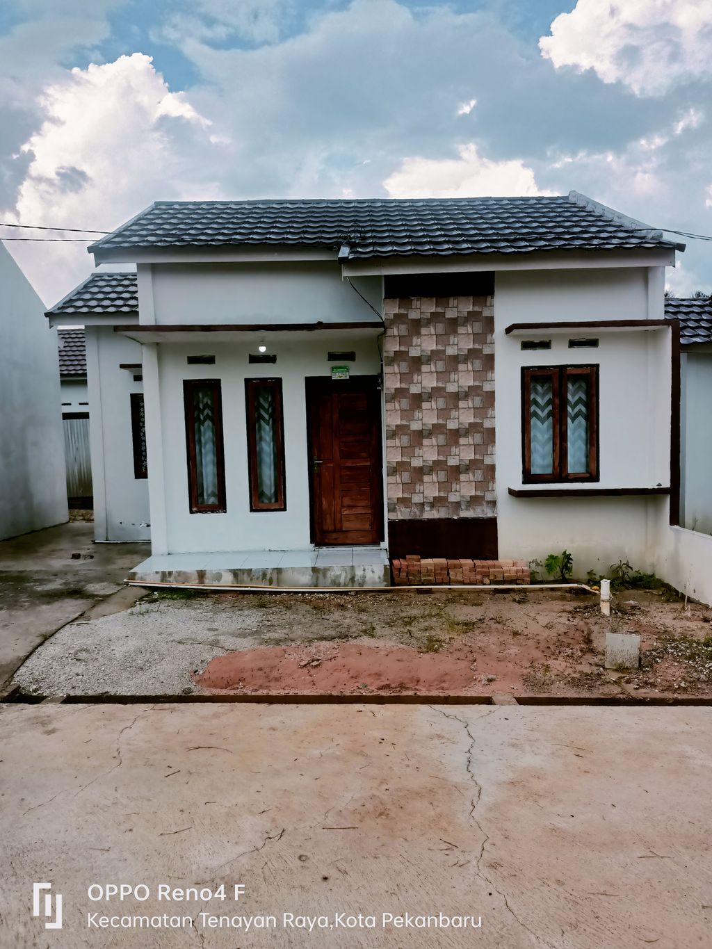 foto contoh rumah perumahan Pesona Budi Luhur Tahap 2