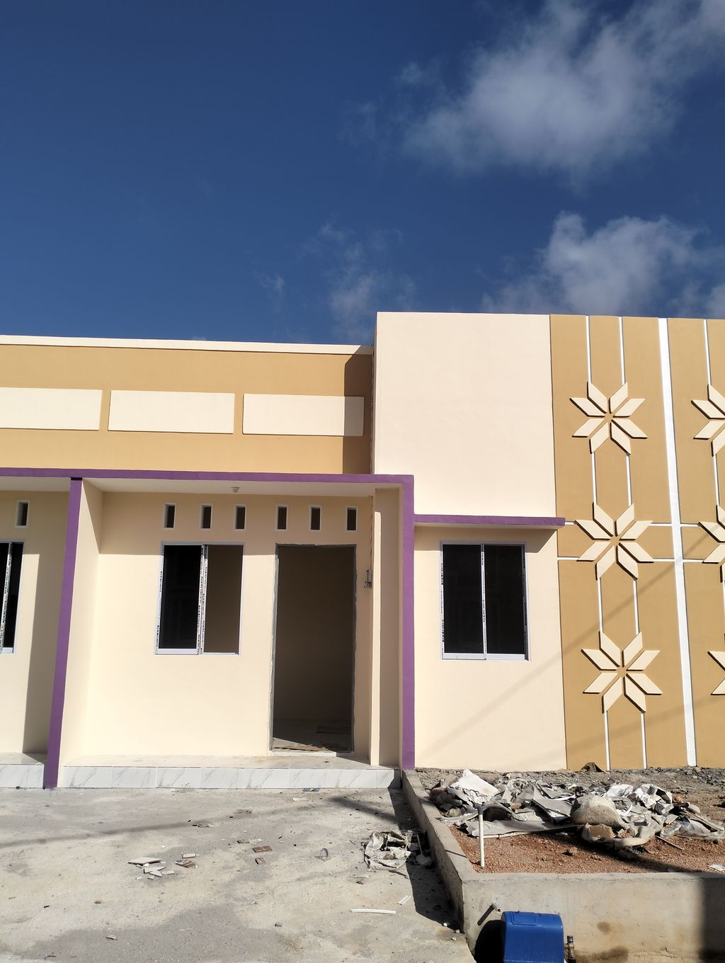 foto contoh rumah perumahan Perumahan Orchid
