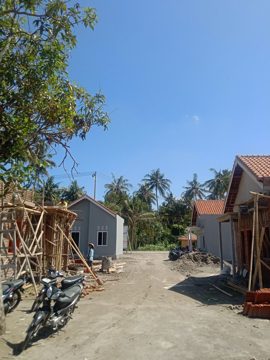 foto posisi tengah perumahan GRAHA FAMILY