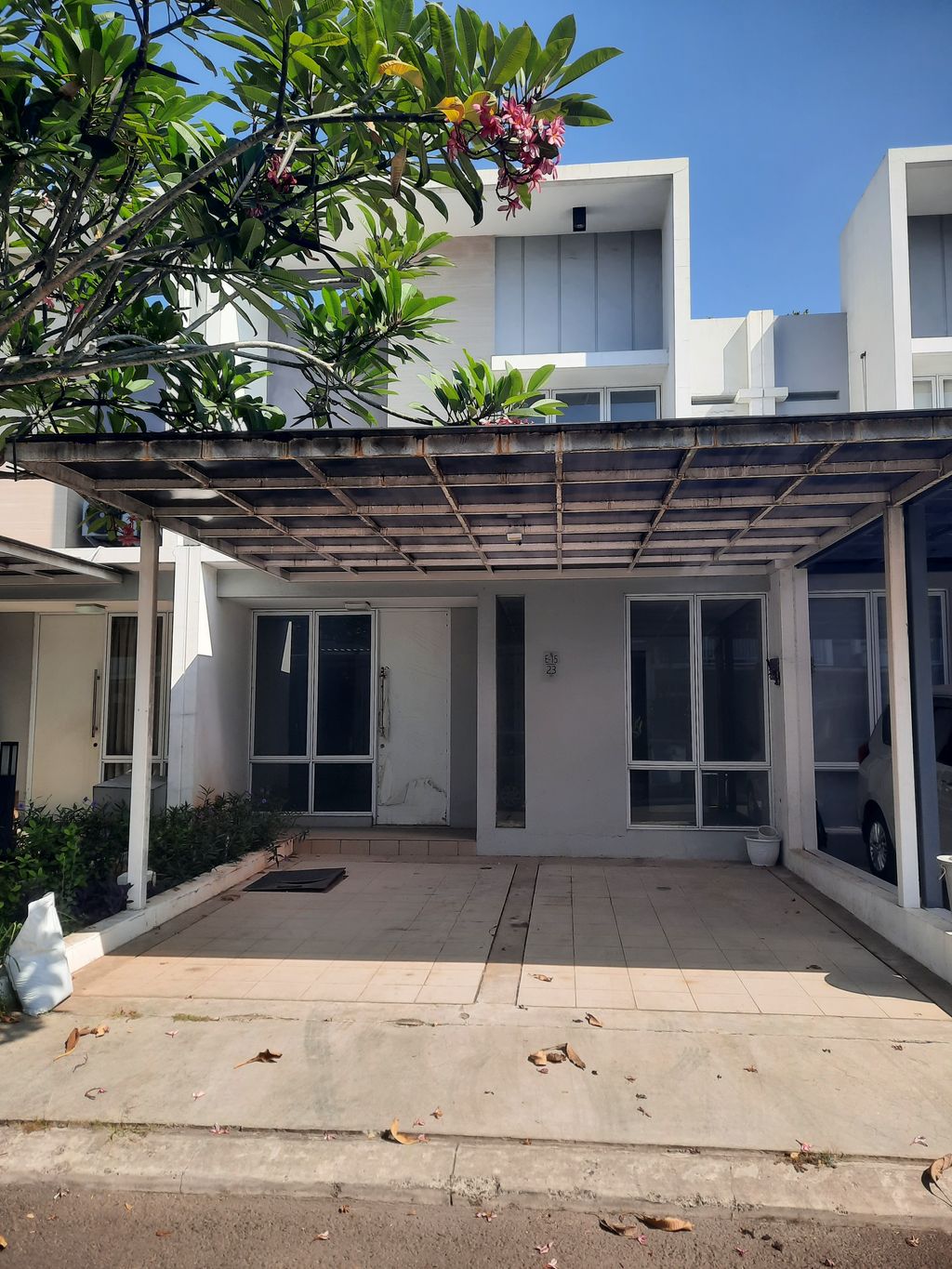 foto contoh rumah perumahan Jakarta Garden City Yarra