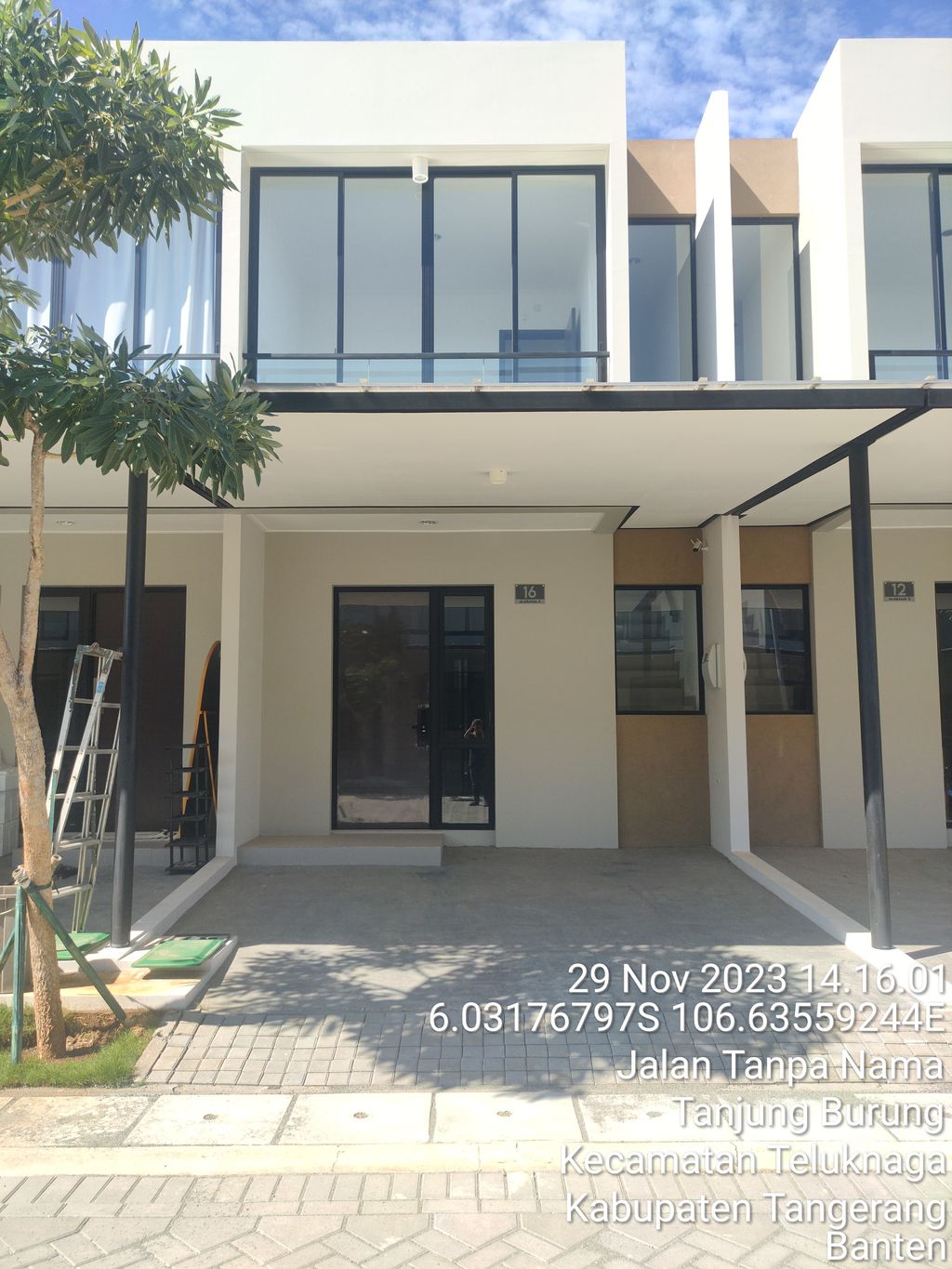 foto contoh rumah perumahan RUMAH MILENIAL-PIK 2 EXTENSION