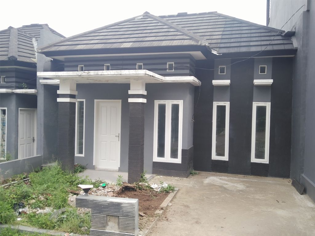 foto tampak rumah tipe 58 perumahan Sanghyang Royal Village