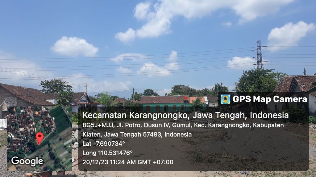 foto gerbang perumahan Amara Village Gumul