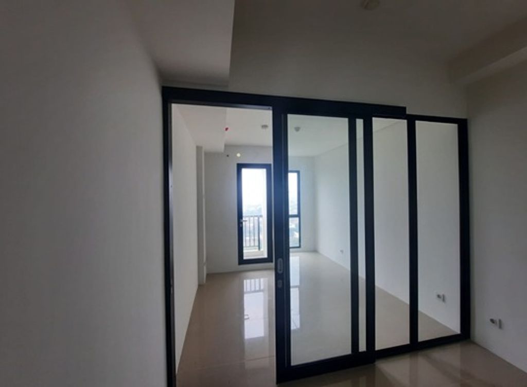 foto tampak rumah tipe DELUXE perumahan CITRALAND VITTORIO - ALESSANDRO