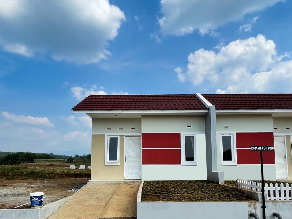foto tampak rumah tipe 23 / 120 perumahan ADINATA RAYA