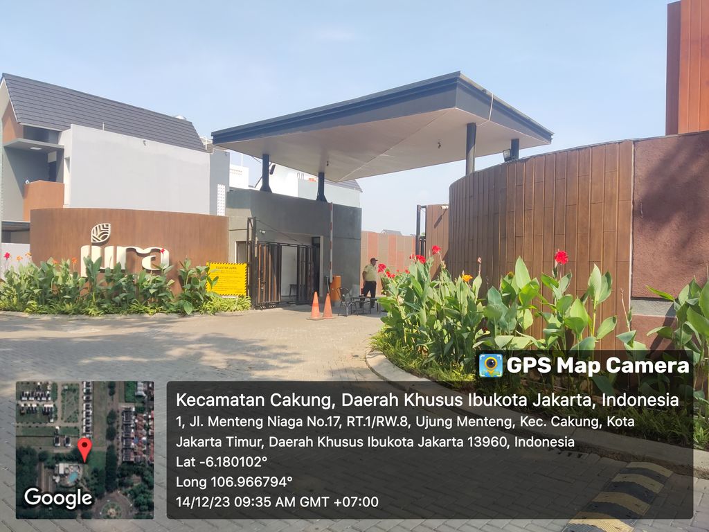foto gerbang perumahan METLAND MENTENG CLUSTER JURA
