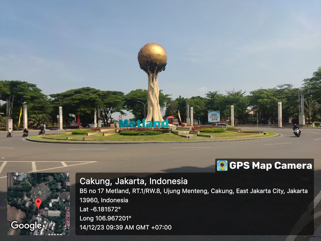 foto posisi tengah perumahan METLAND MENTENG CLUSTER JURA
