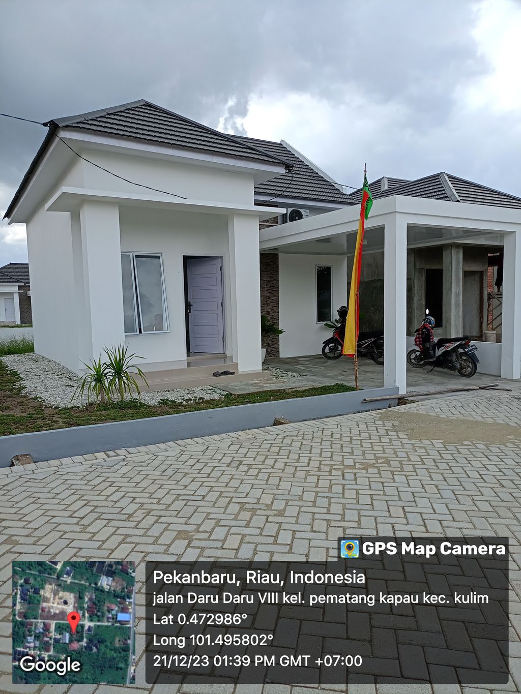 foto posisi tengah perumahan Bunga raya regency