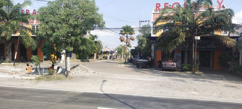 foto gerbang perumahan Citra Regency Tahap III