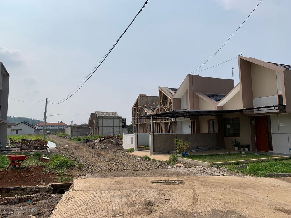 foto posisi tengah perumahan Siliwangi Green Residence