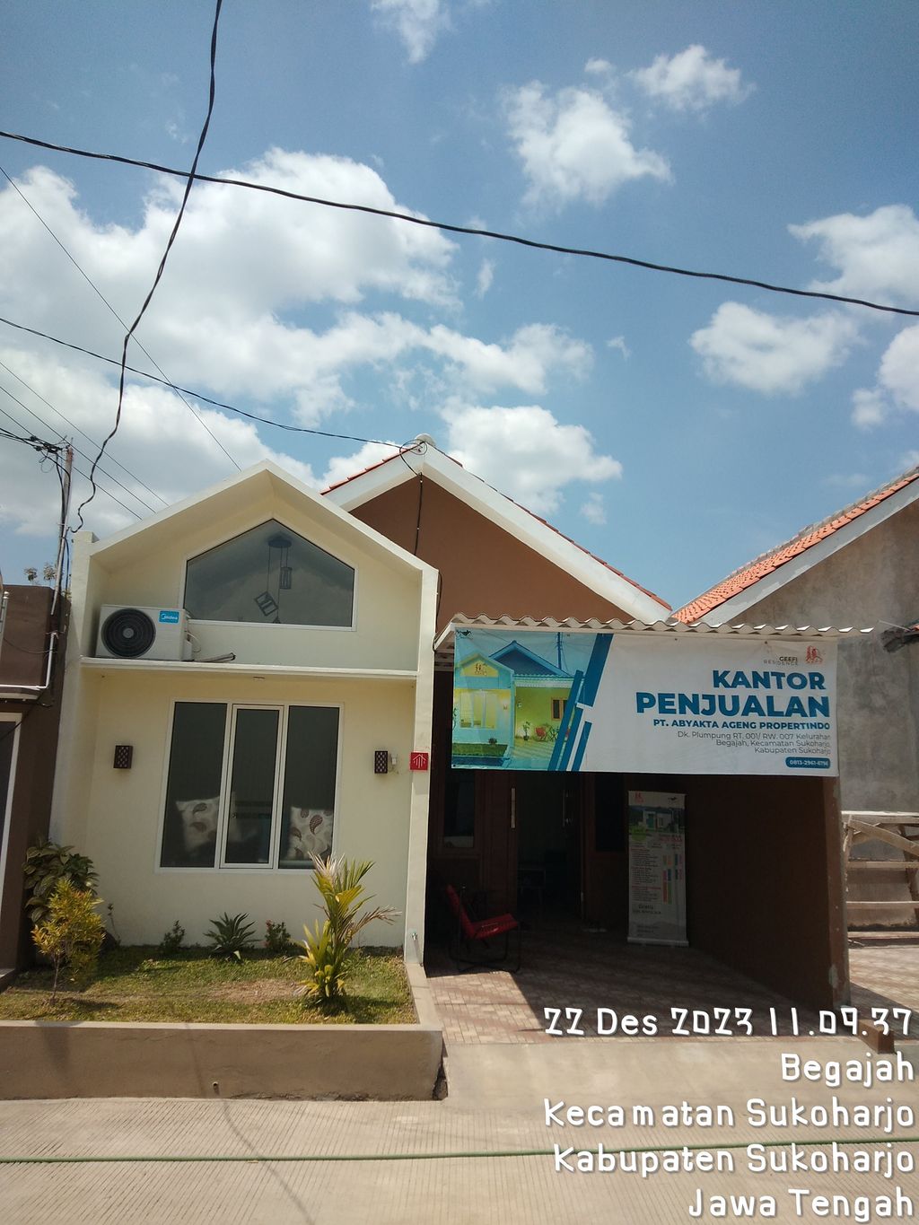 foto contoh rumah perumahan Geefi Residence