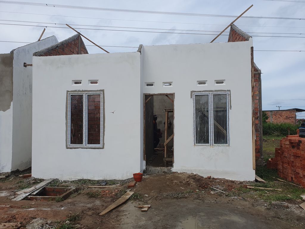 foto contoh rumah perumahan BUMI NUANSA KENTEN 3