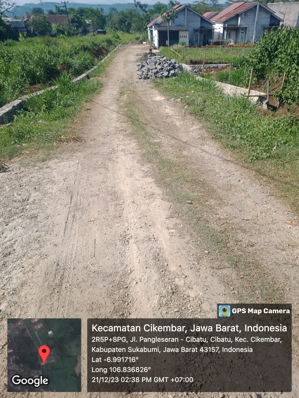 foto gerbang perumahan CIKEMBAR PERMAI