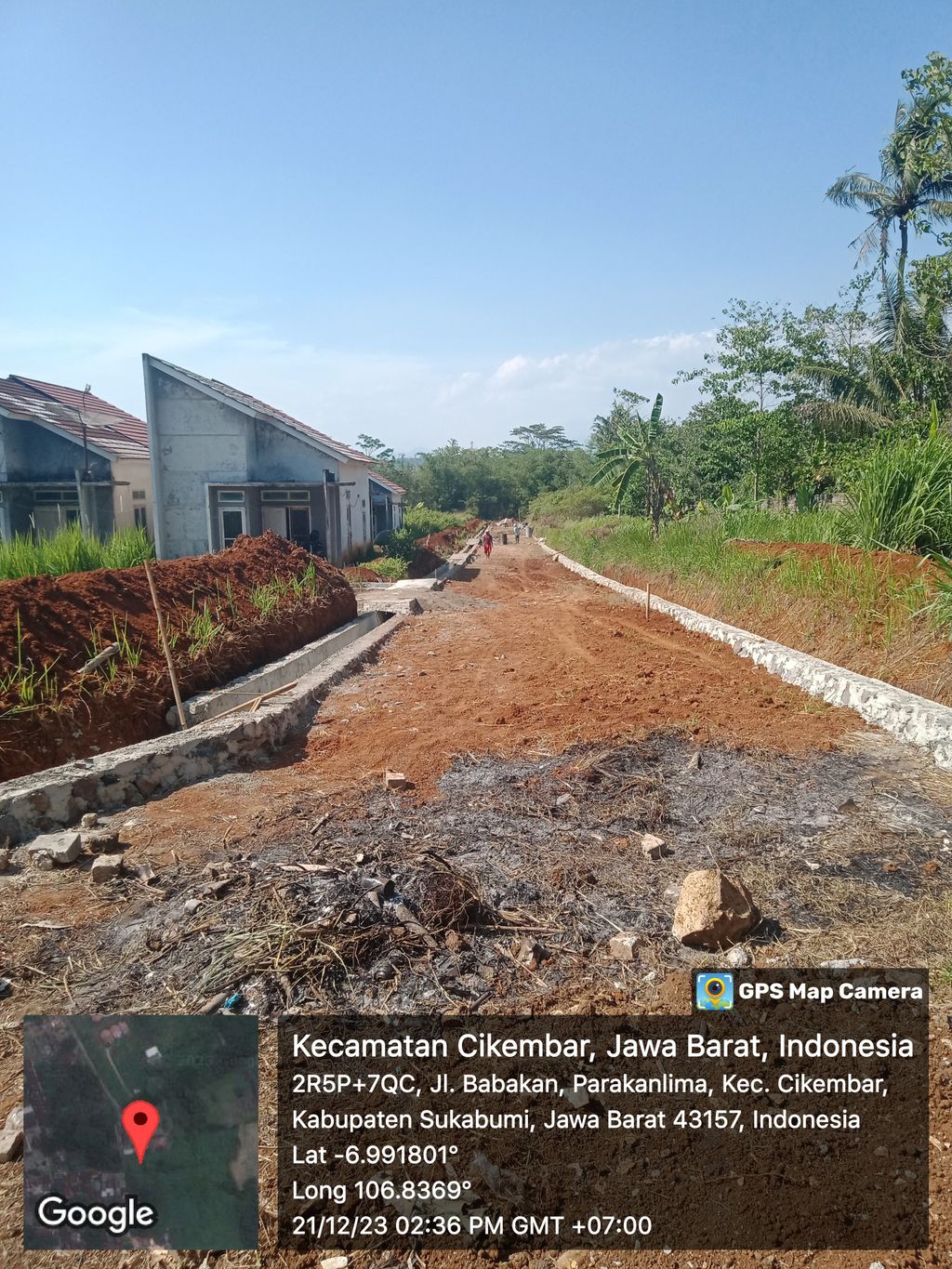 foto posisi tengah perumahan CIKEMBAR PERMAI