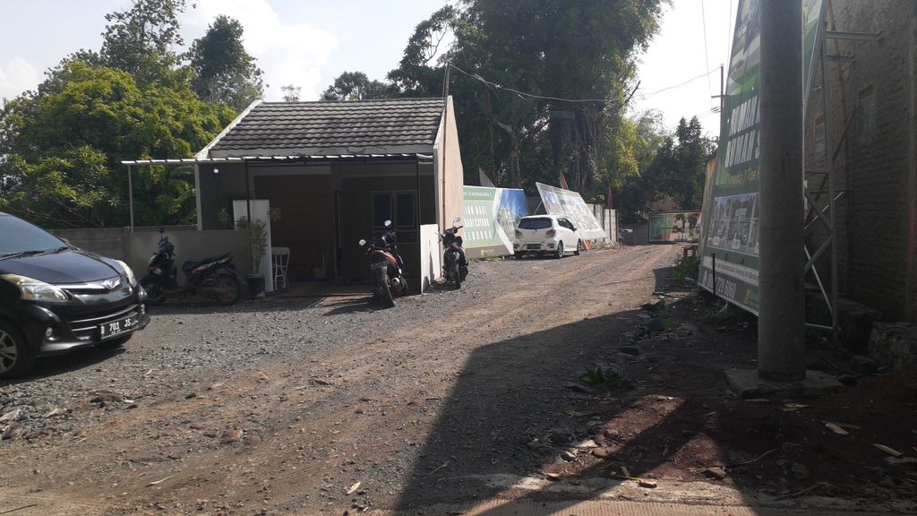 foto gerbang perumahan BUANA CICALENGKA RAYA 2