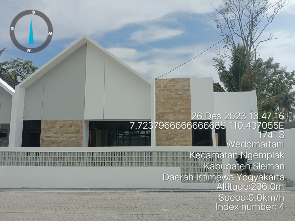 foto contoh rumah perumahan PURI LARASATI WEDOMARTANI
