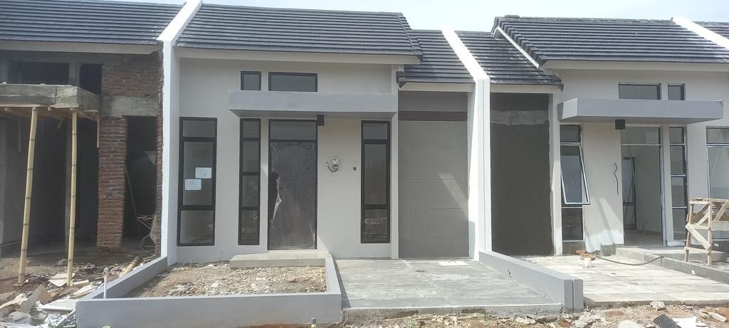 foto tampak rumah tipe 31 perumahan Cluster Utopia Tallasa City