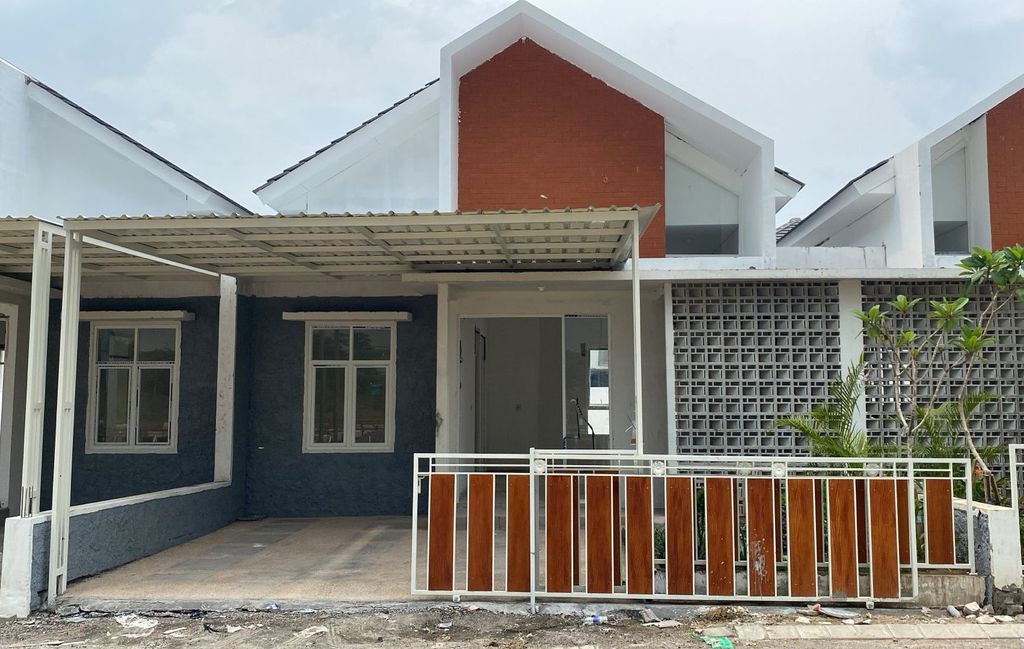 foto tampak rumah tipe SCANDINAVIAN PAVILION perumahan Perumahan Grand Pavilion Regency