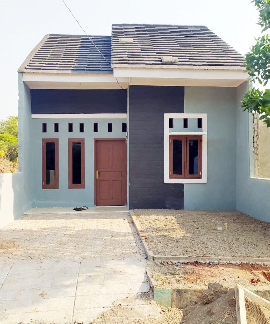 foto tampak rumah tipe 36/60 perumahan GRAND PABEDILAN AMANAH