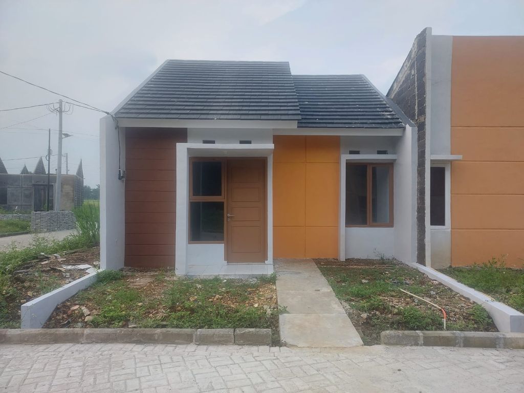 foto tampak rumah tipe 36/108 perumahan Gardenia 2 cileungsi