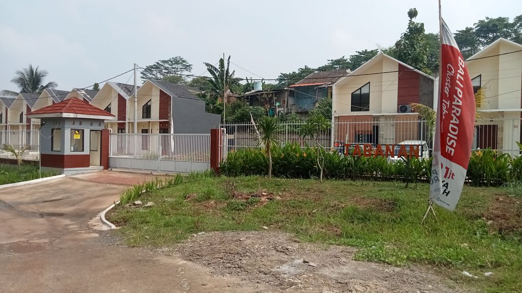 foto gerbang perumahan BALI PARADISE (CLUSTER TABANAN)