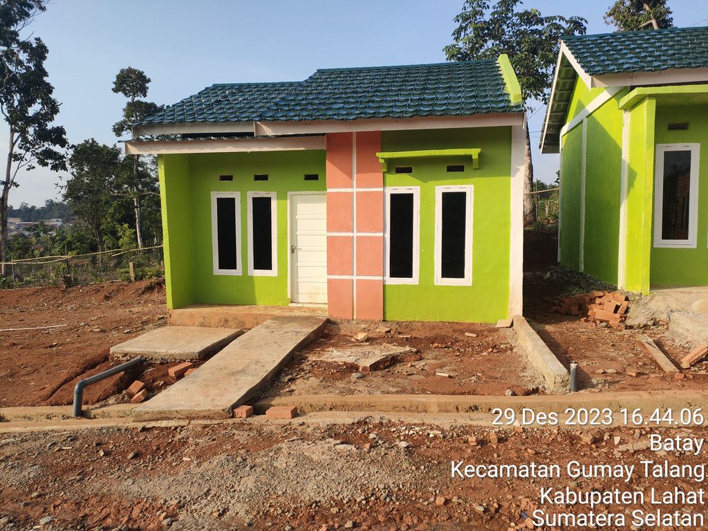 foto posisi tengah perumahan Lematang Mulya Residence 2