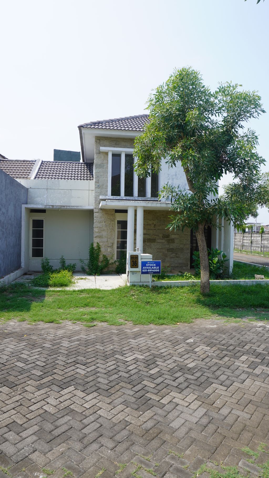 foto contoh rumah perumahan VALENCIA SPRING