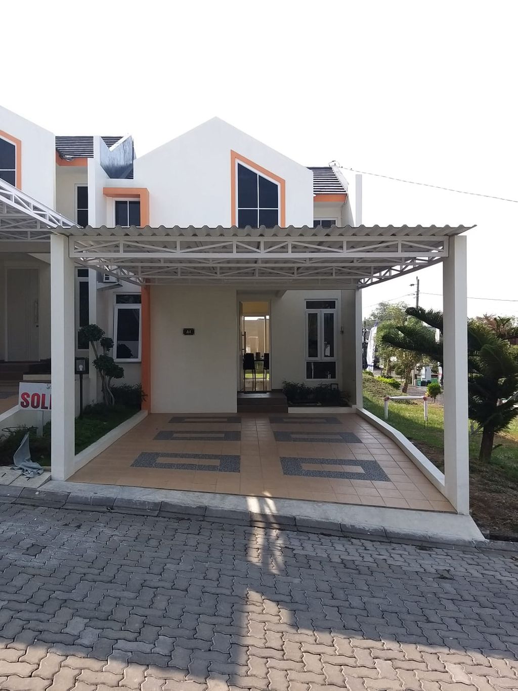 foto tampak rumah tipe Blok A-4 perumahan PANORAMA BANJARAN