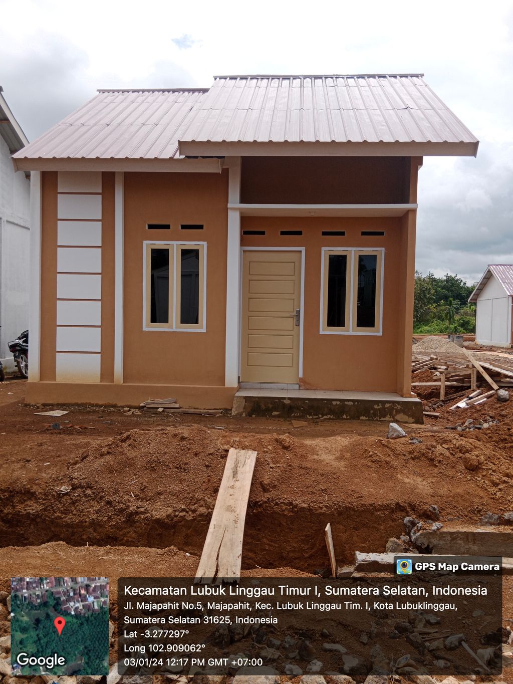 foto contoh rumah perumahan PERUMAHAN MAJAPAHIT INDAH