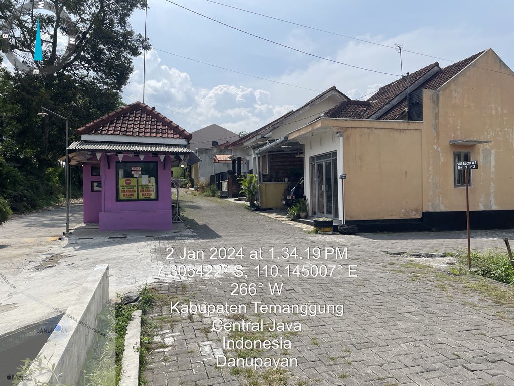 foto gerbang perumahan new villa danupayan permai