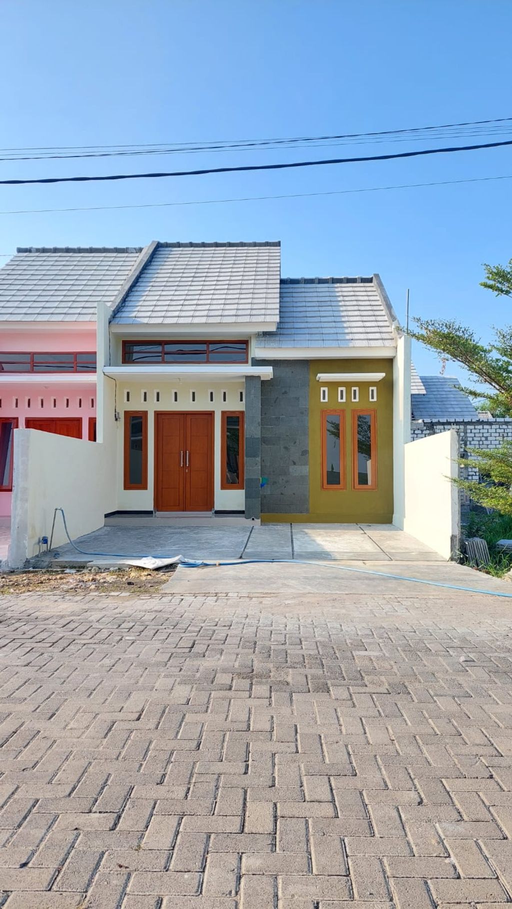foto tampak rumah tipe 40 perumahan JASMINE REGENCY